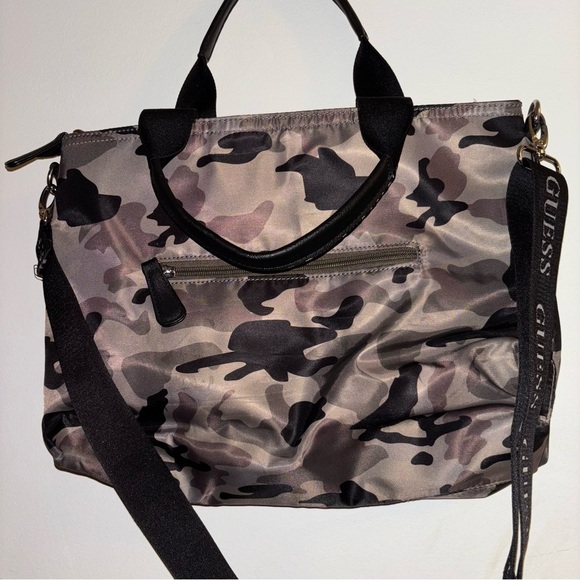 Guess Nylon Black and Green Messenger Crossbody Bag w/ Camouflage Design - Picture 3 of 7